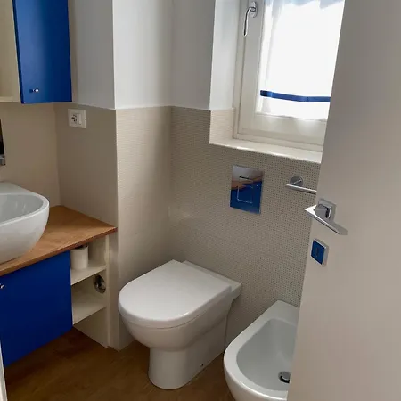 Magie Tortona District-navigli * מילאנו