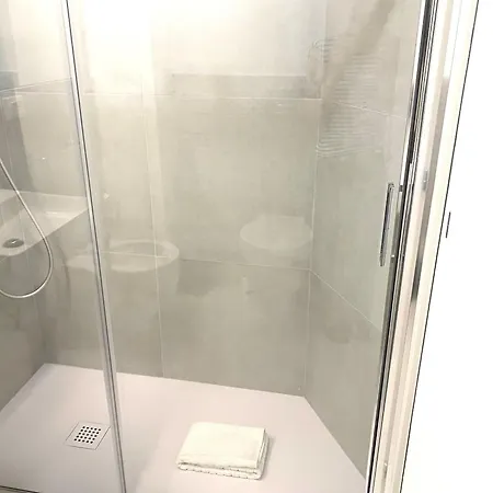 Magie Tortona District-navigli * מילאנו